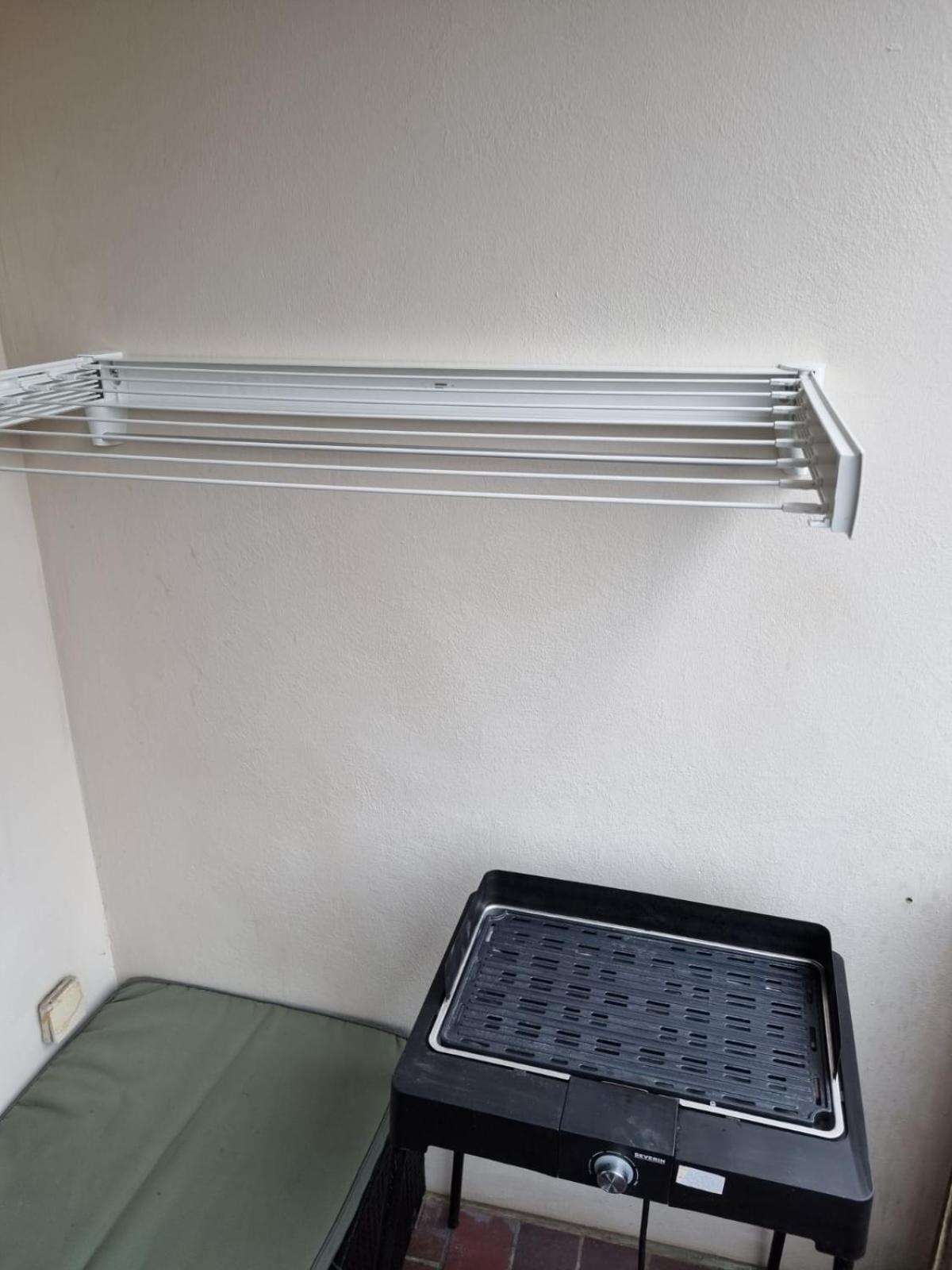 Frisch Sanierte Ferienwohnung 2 Min Vom Suedstrand - Balkon - Pay Tv วิลเฮล์มฮาเฟน ภายนอก รูปภาพ
